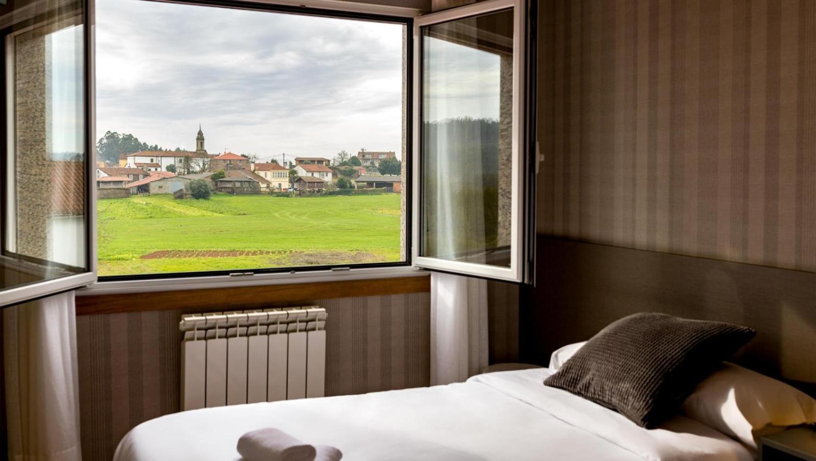 Pension 9 De Abril Педрусо Экстерьер фото