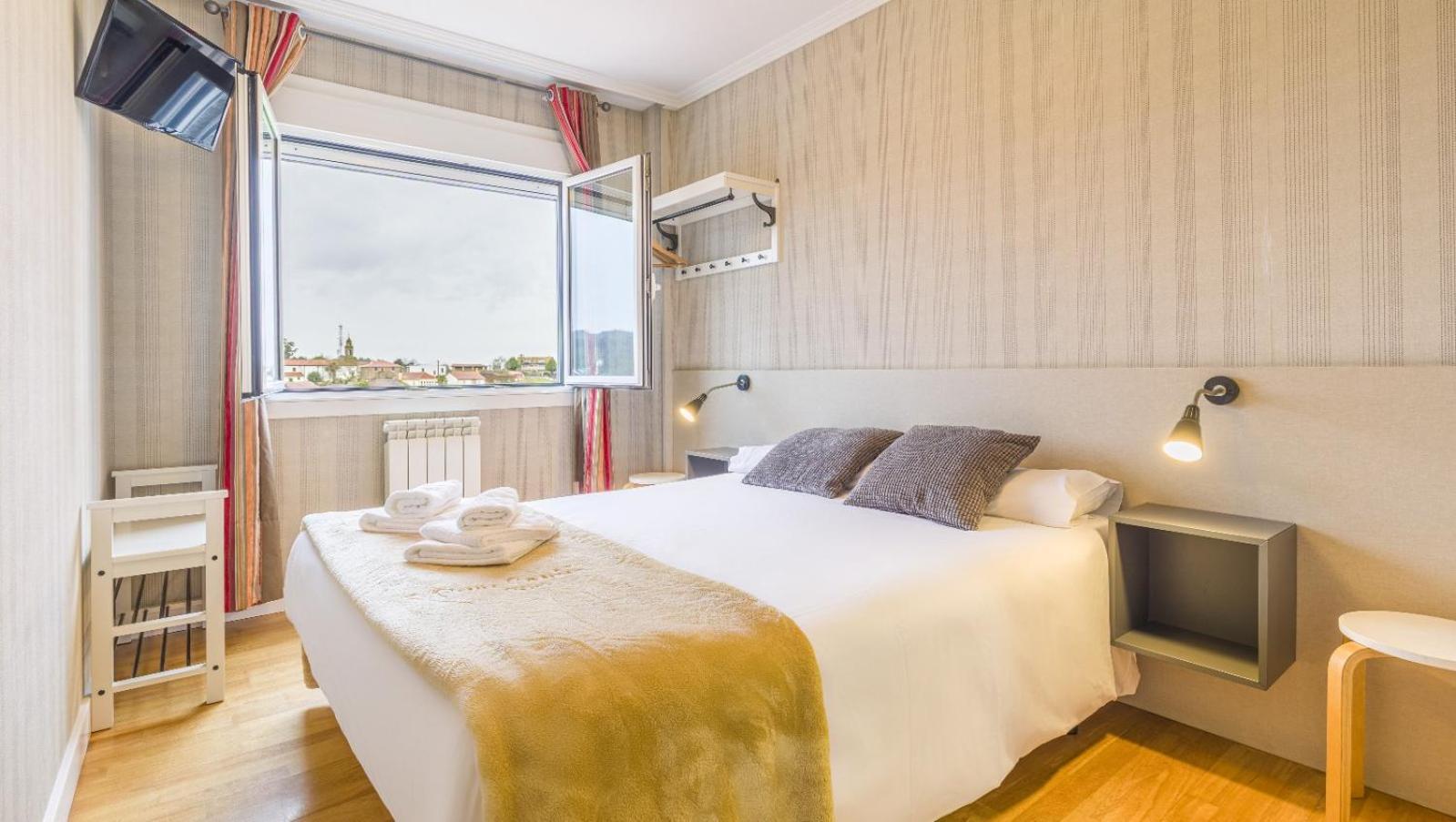 Pension 9 De Abril Педрусо Экстерьер фото